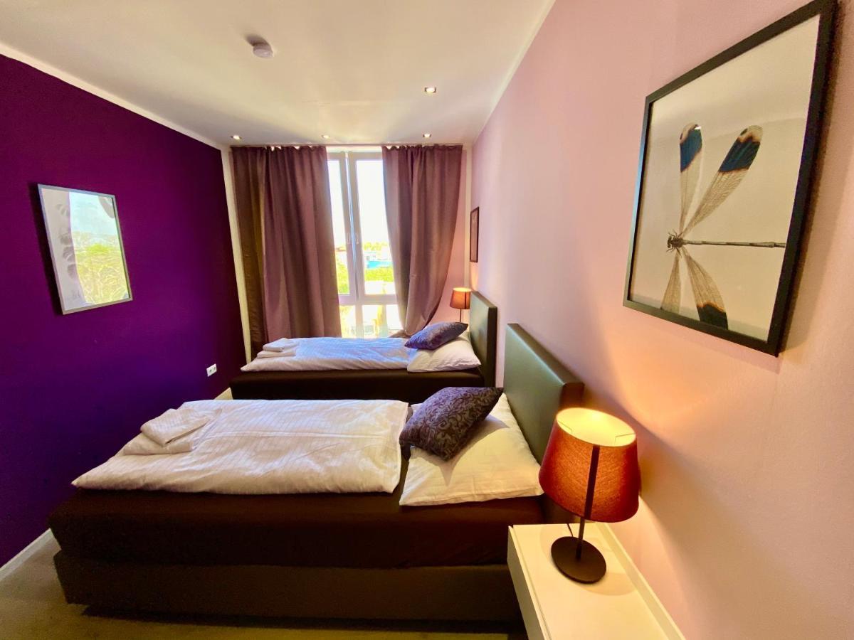 Business Apartment Near Neuss/Duesseldorf コルシェンブロイヒ エクステリア 写真