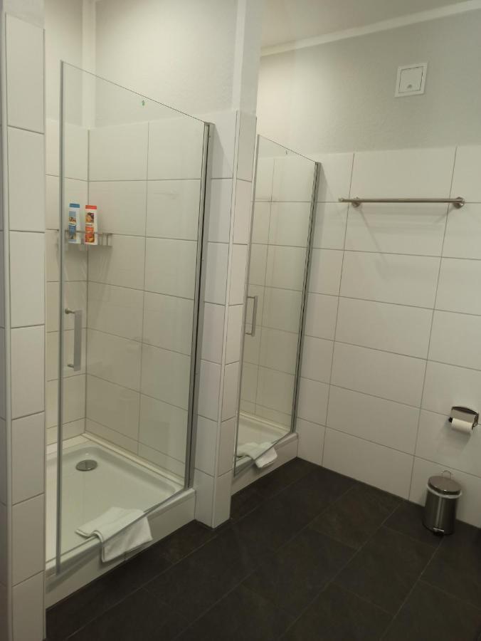 Business Apartment Near Neuss/Duesseldorf コルシェンブロイヒ エクステリア 写真