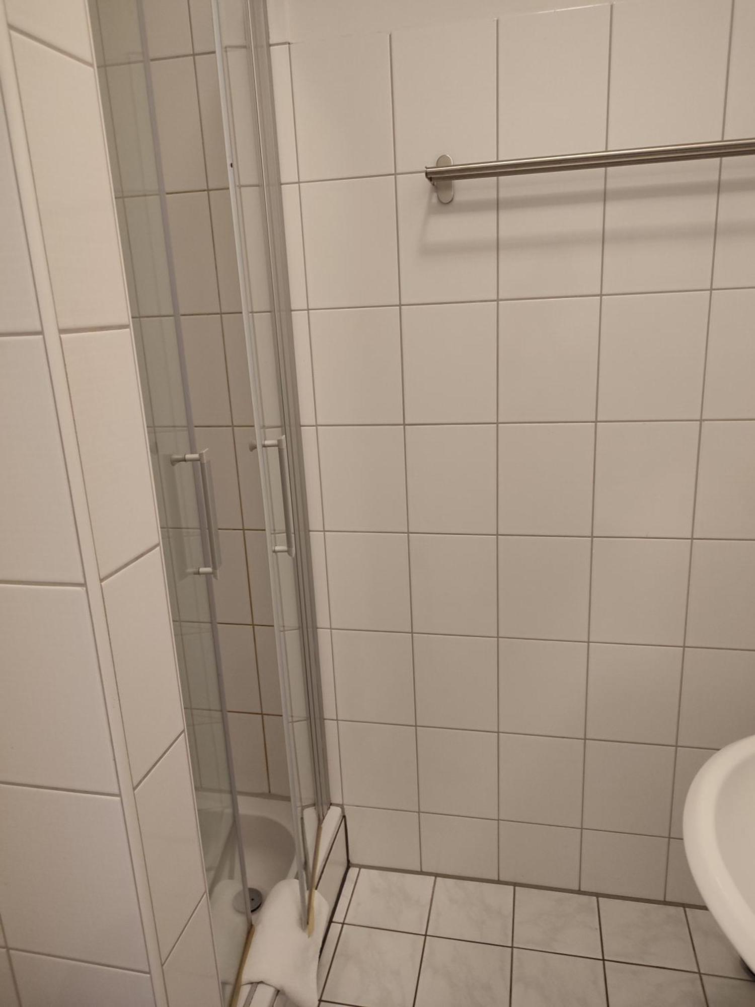 Business Apartment Near Neuss/Duesseldorf コルシェンブロイヒ エクステリア 写真